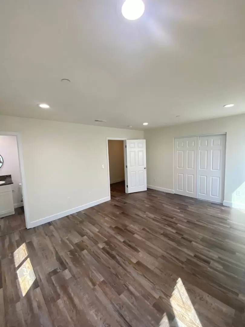 Property Image 71