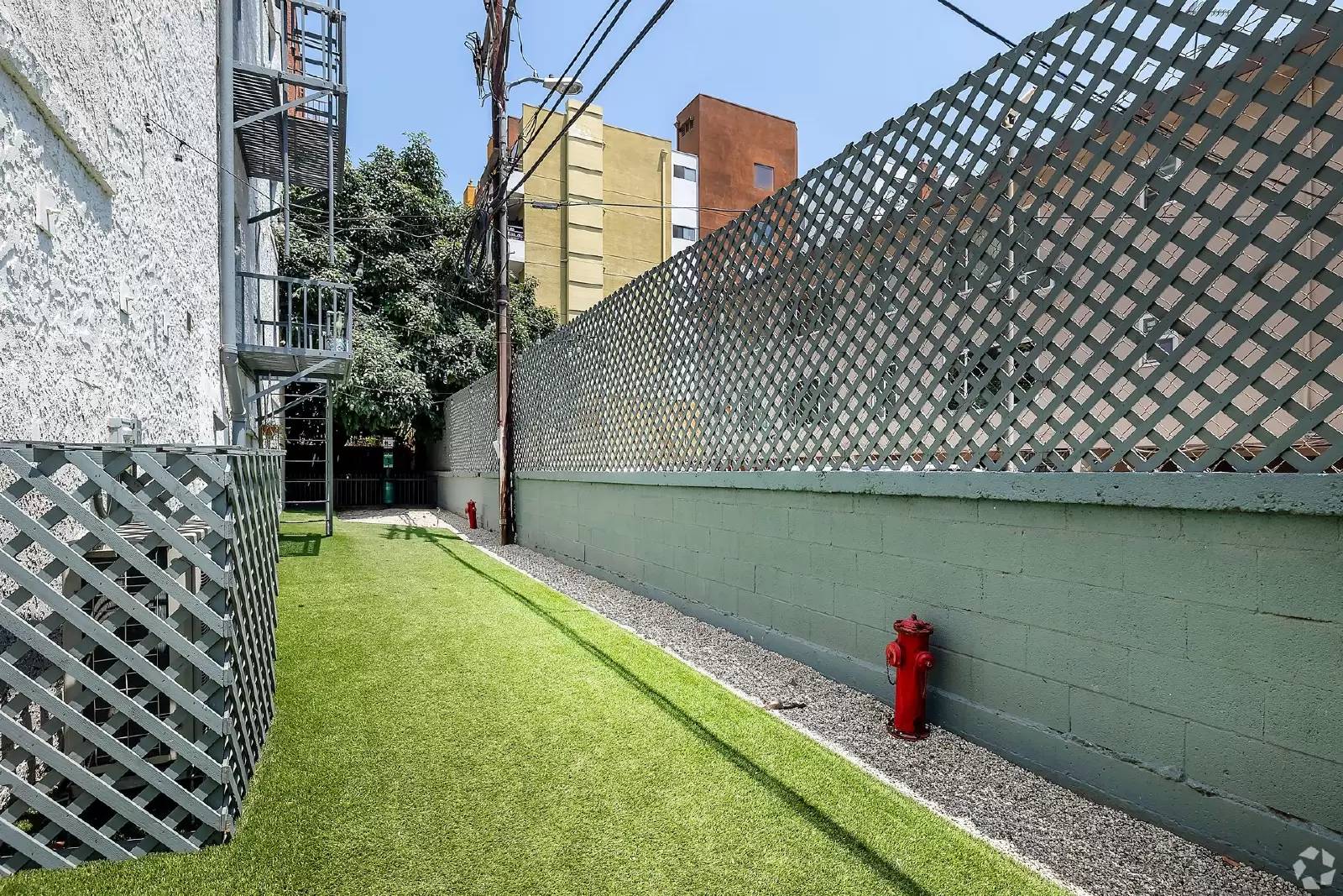 Property Image 9