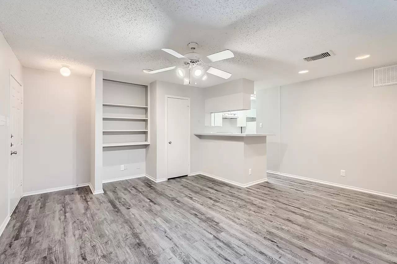 Property Image 73