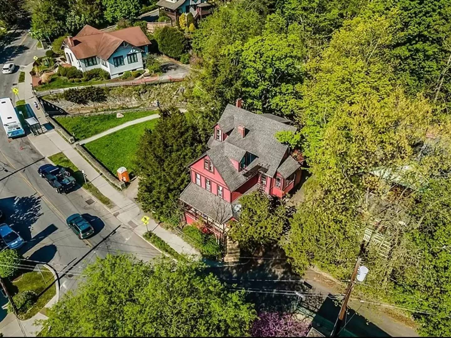 Property Image 1