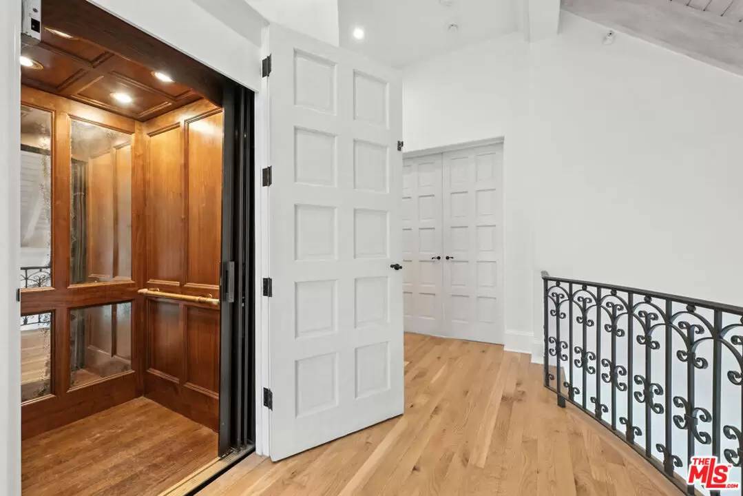Property Image 62