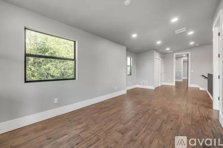 Property Image 89