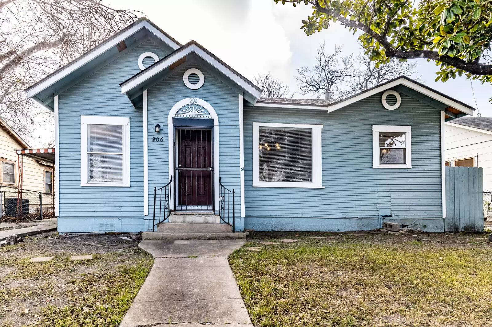 Property Image 1