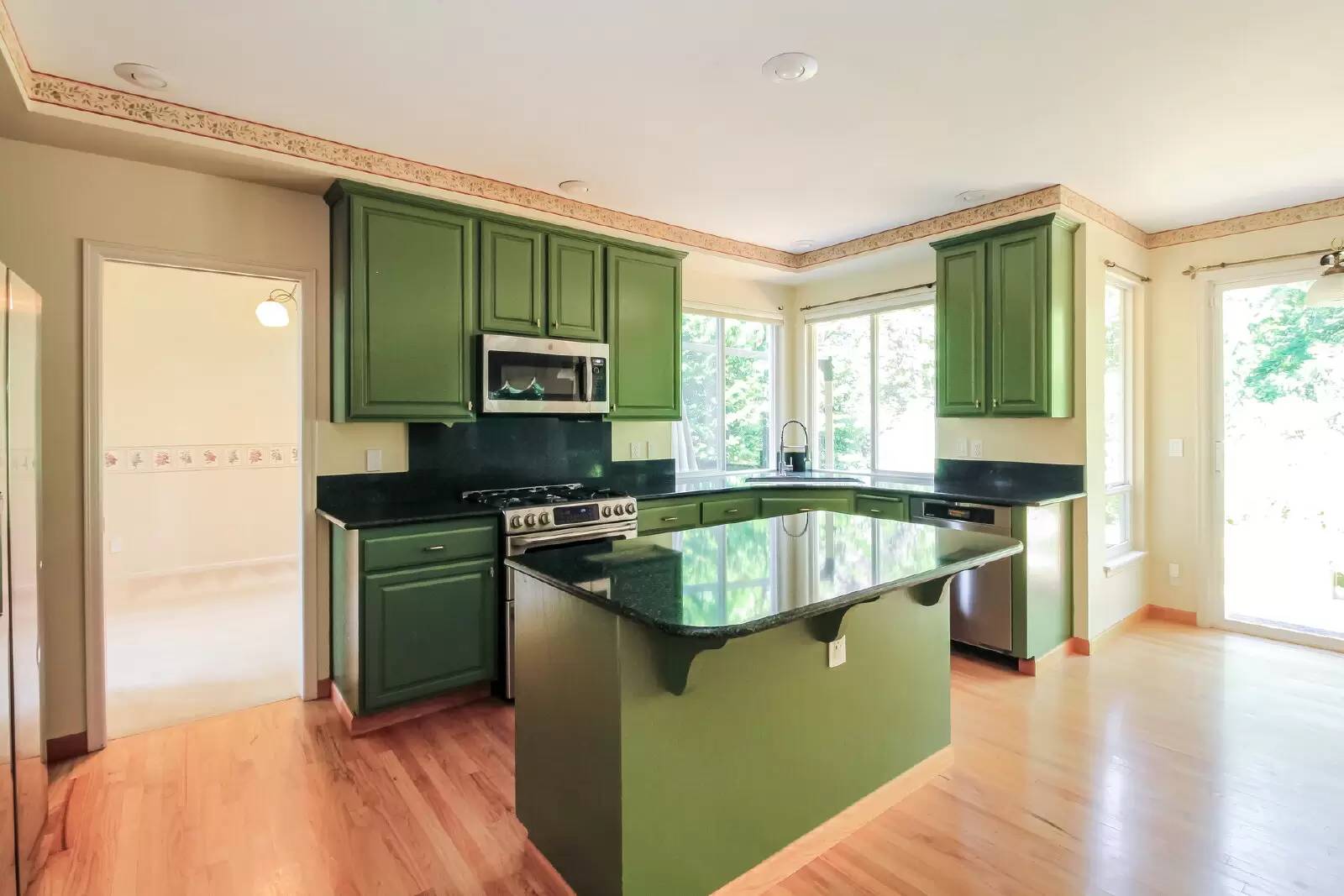 Property Image 9
