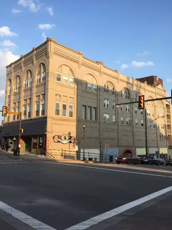 Property Image 1