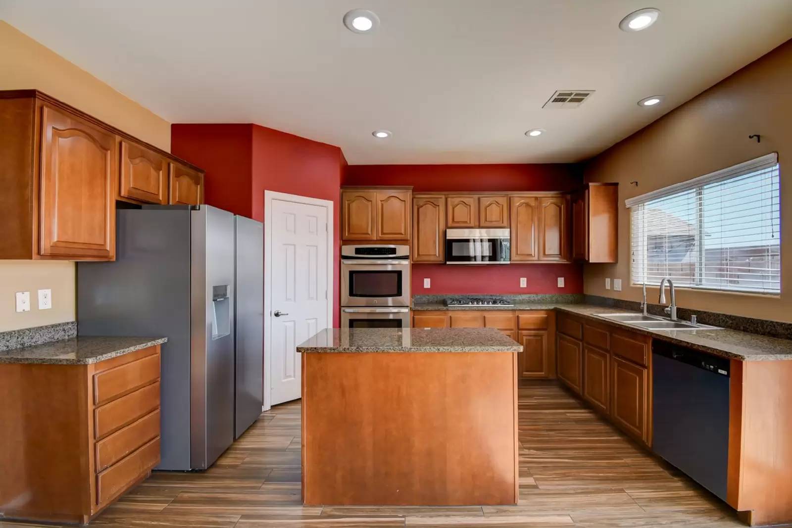 Property Image 7