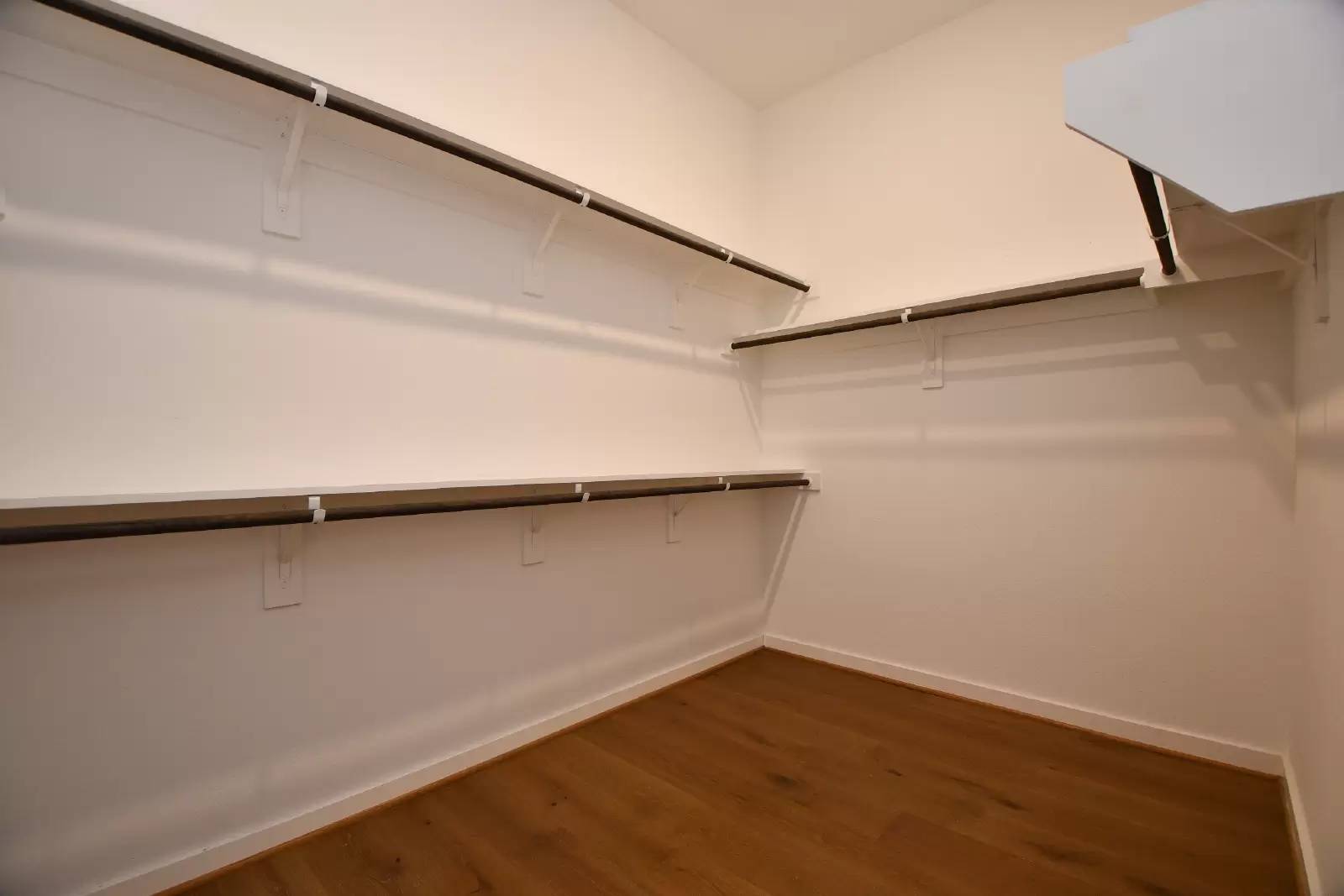 Property Image 78