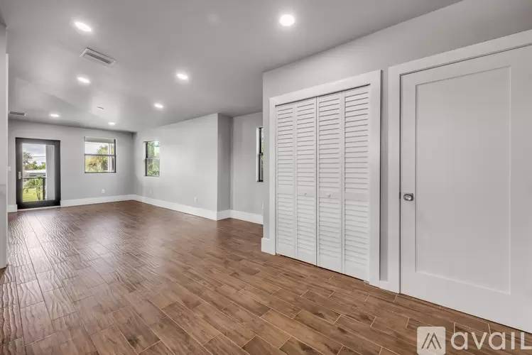 Property Image 82