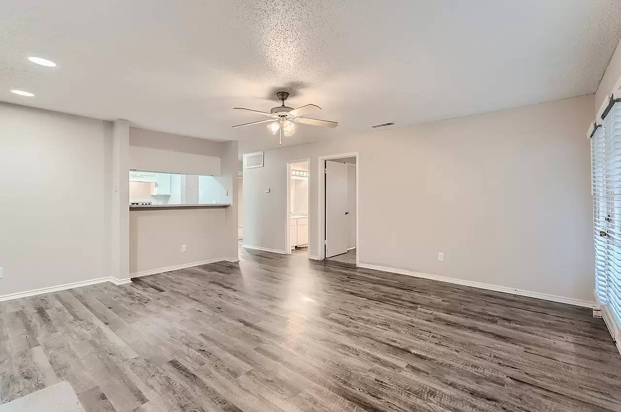 Property Image 92
