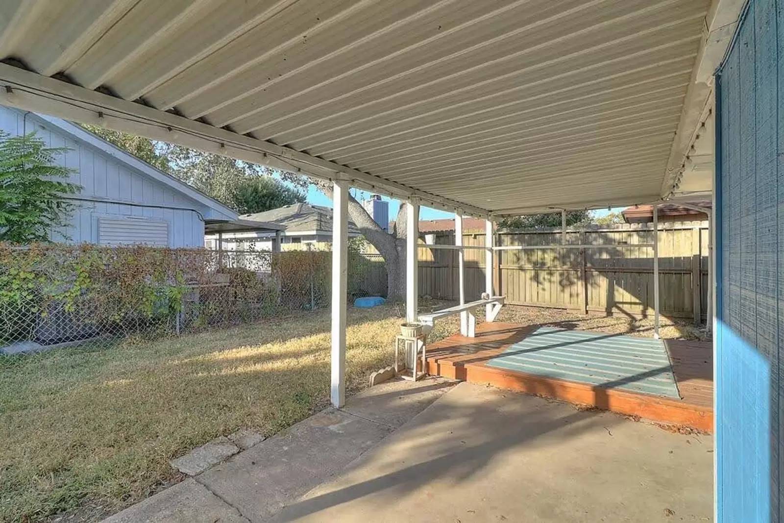 Property Image 37
