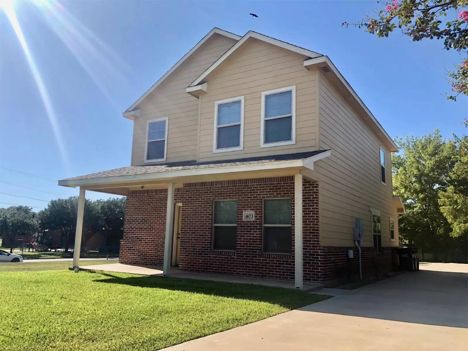 Property Image 1
