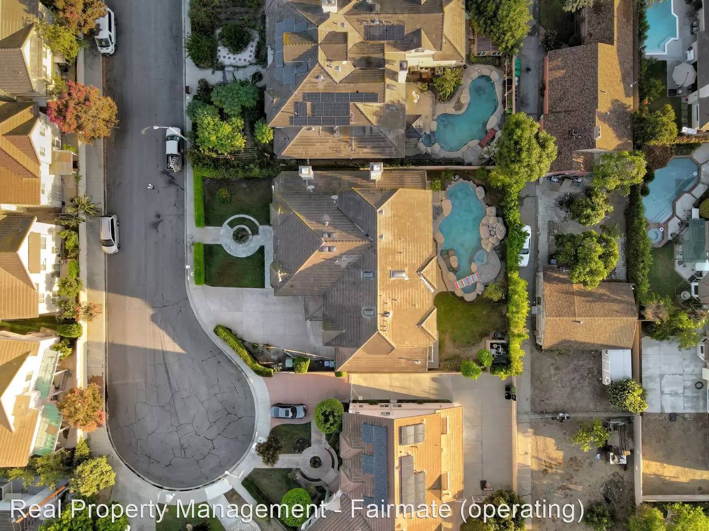 Property Image 100