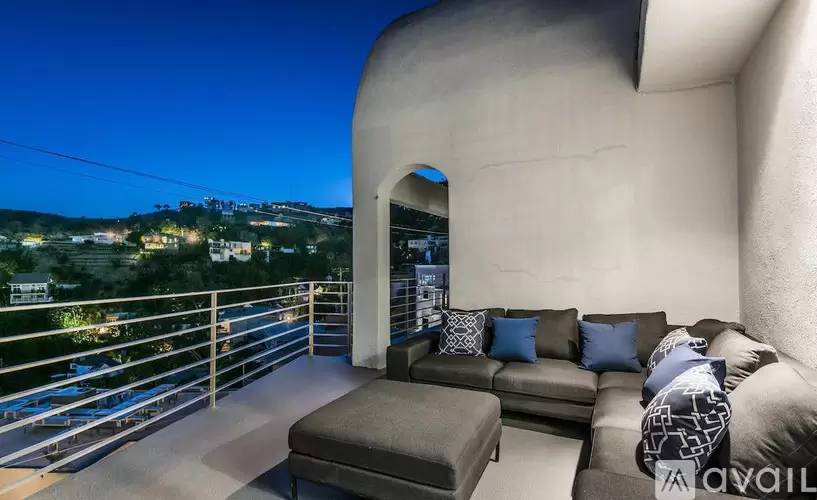 Property Image 6