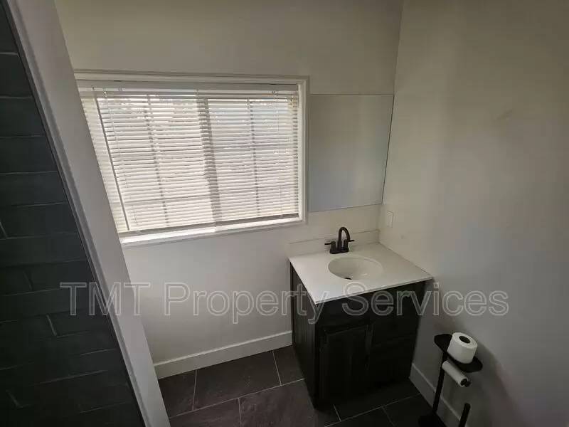 Property Image 83