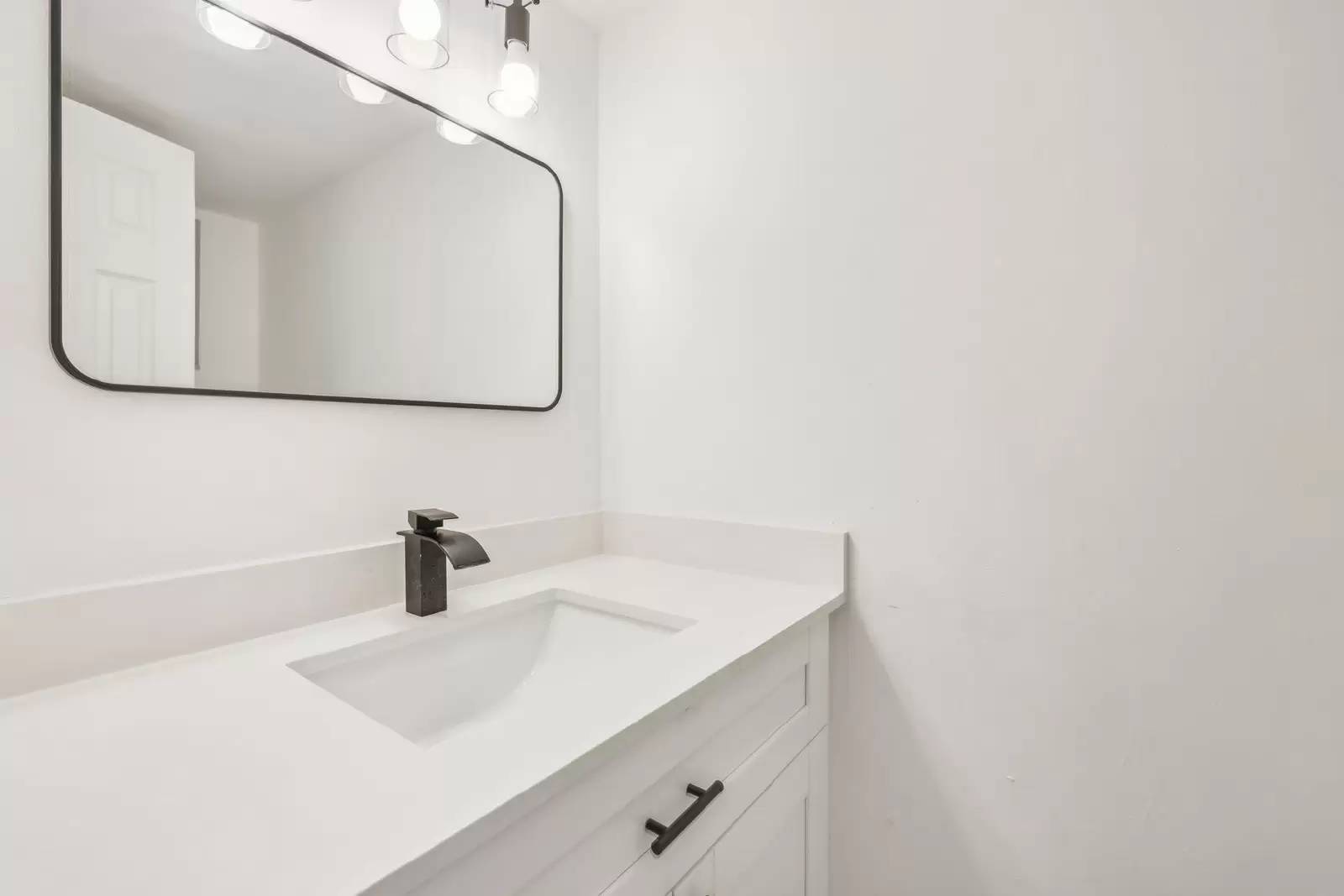 Property Image 86