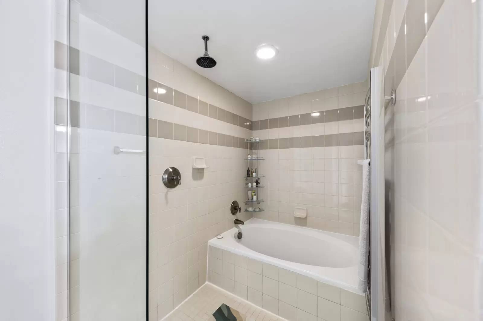 Property Image 108