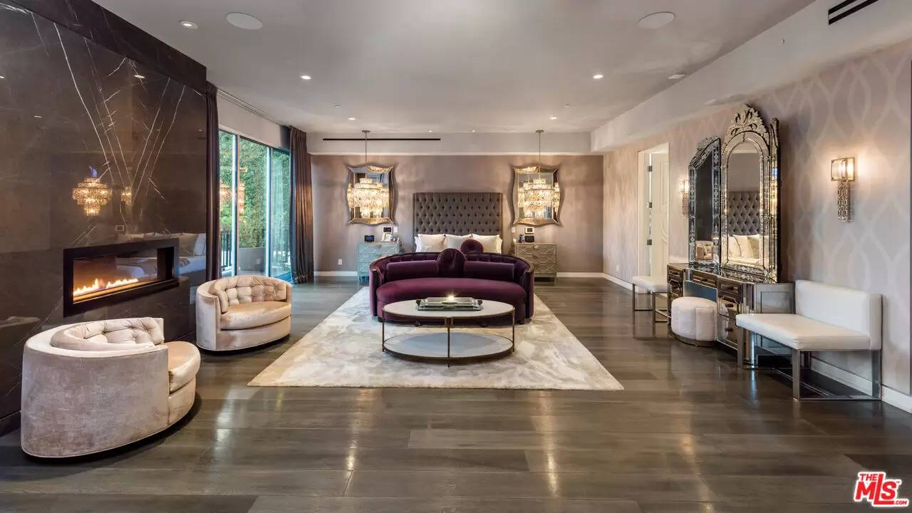 Property Image 29
