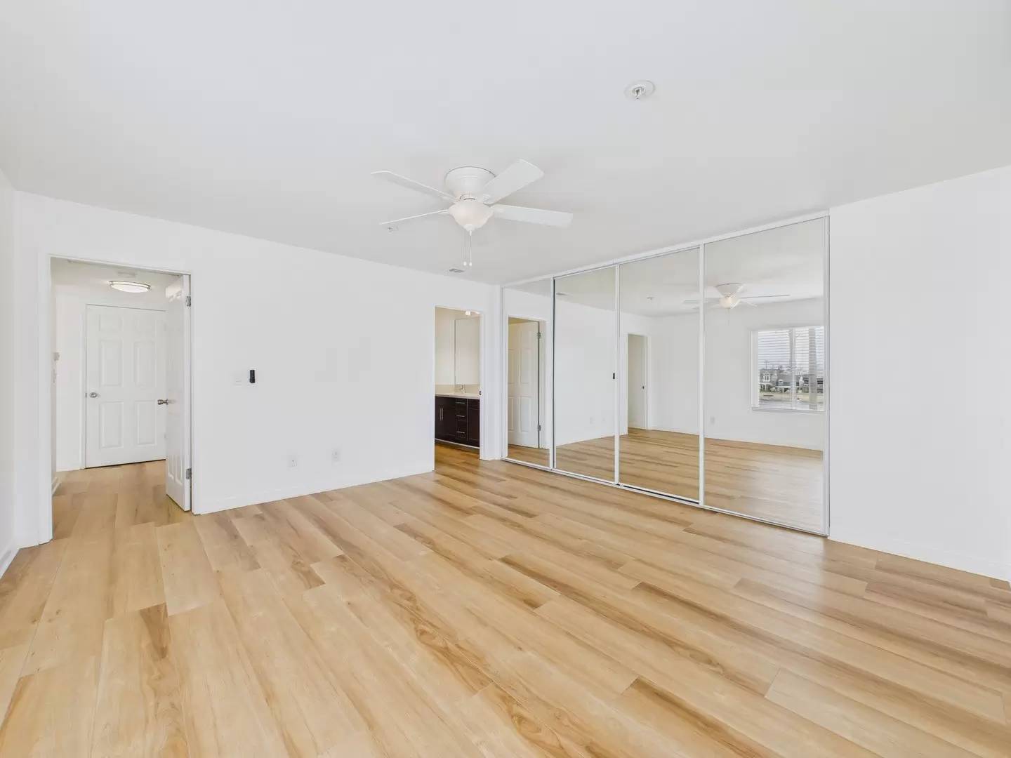 Property Image 123