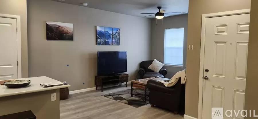 Property Image 6