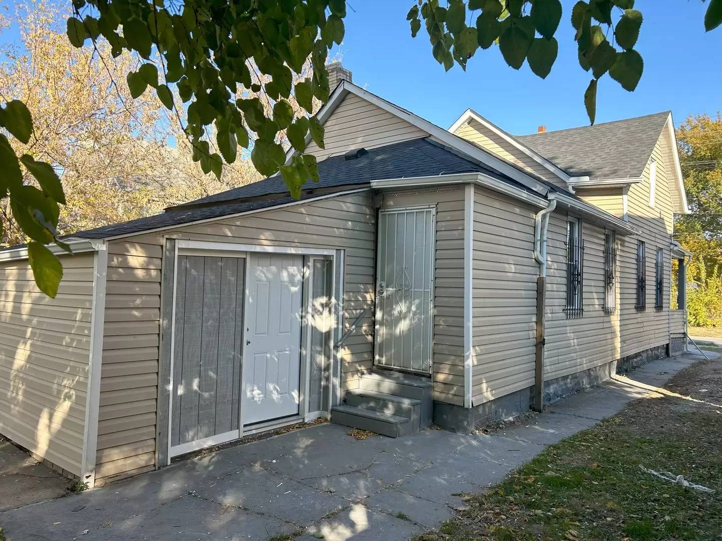Property Image 4