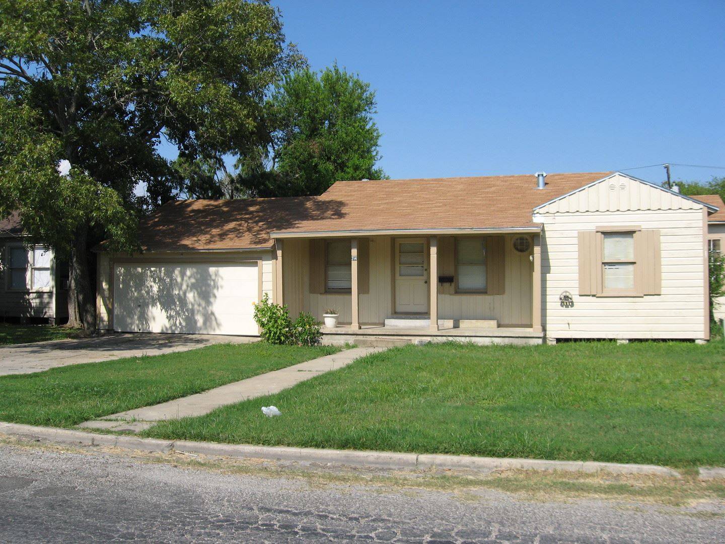 Property Image 1