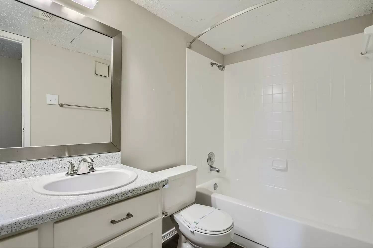 Property Image 150
