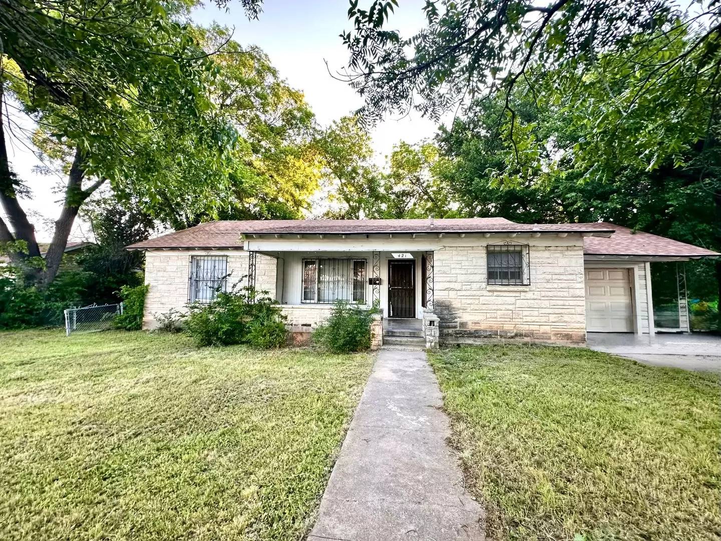 Property Image 1