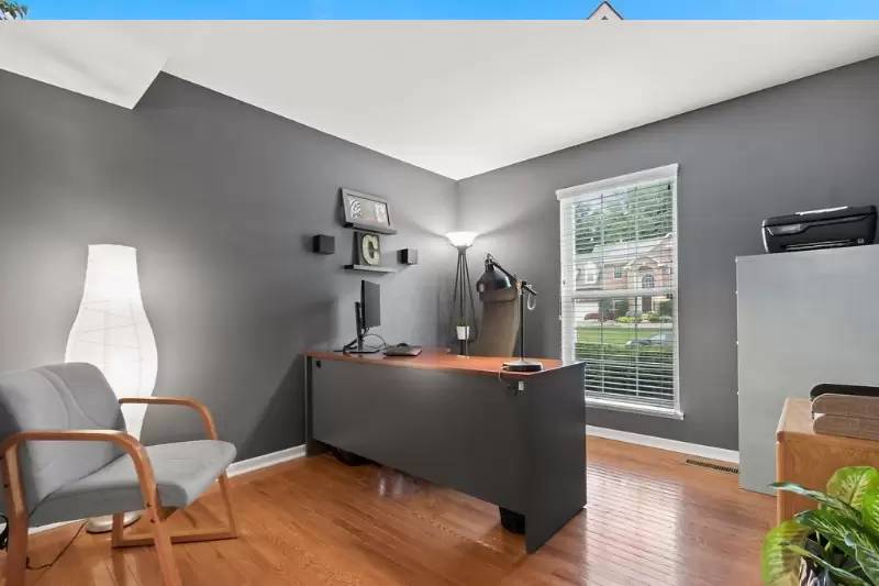 Property Image 6