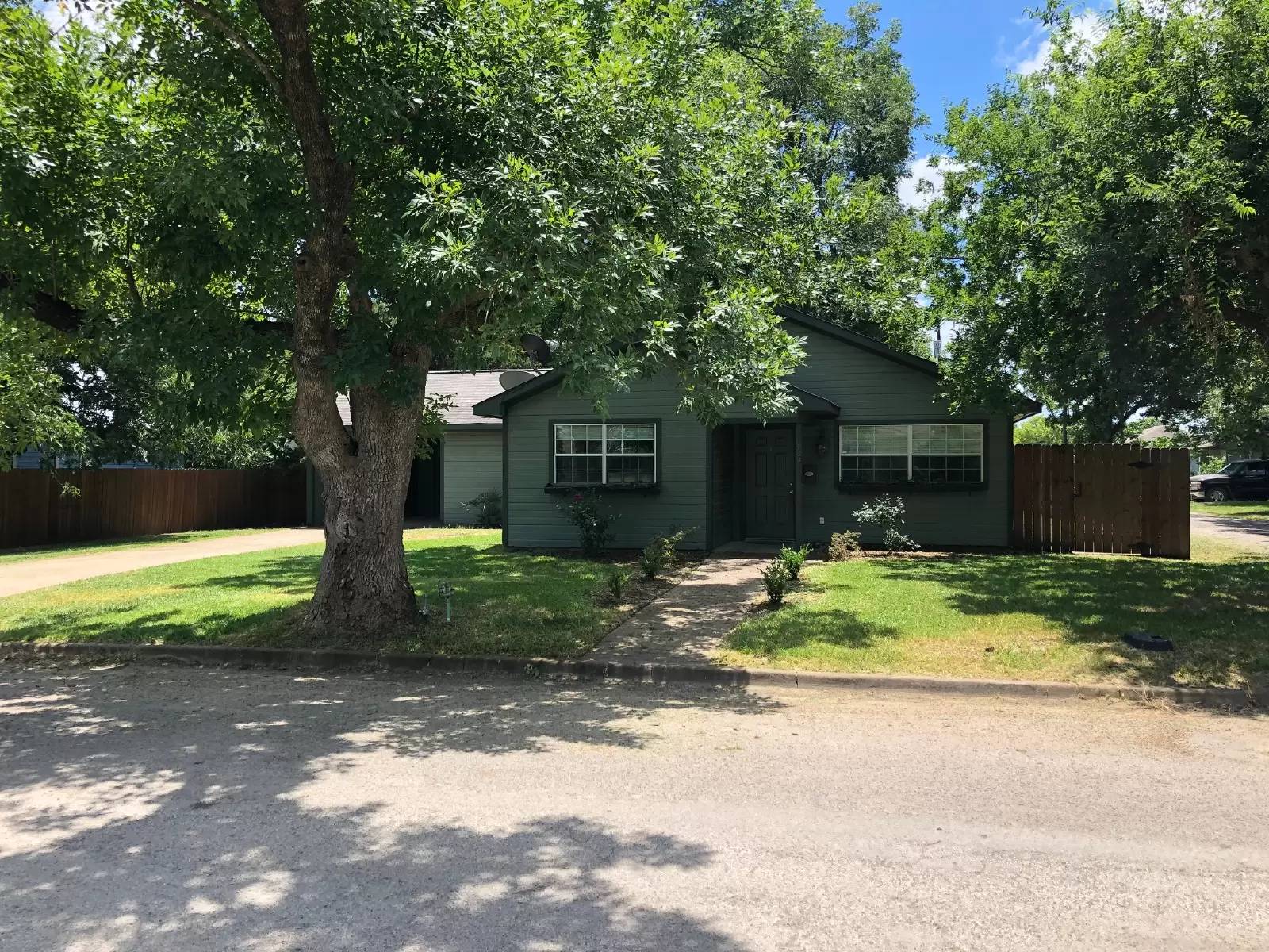 Property Image 4