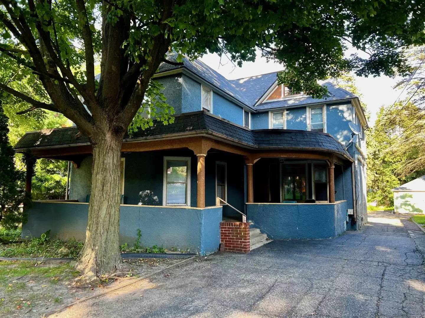 Property Image 4