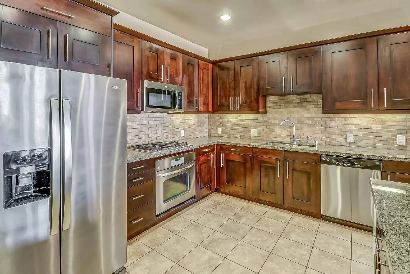 Property Image 72