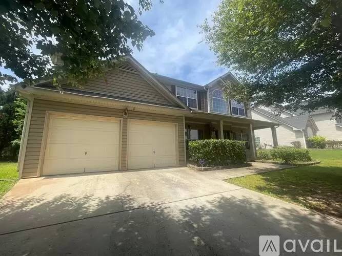 Property Image 4