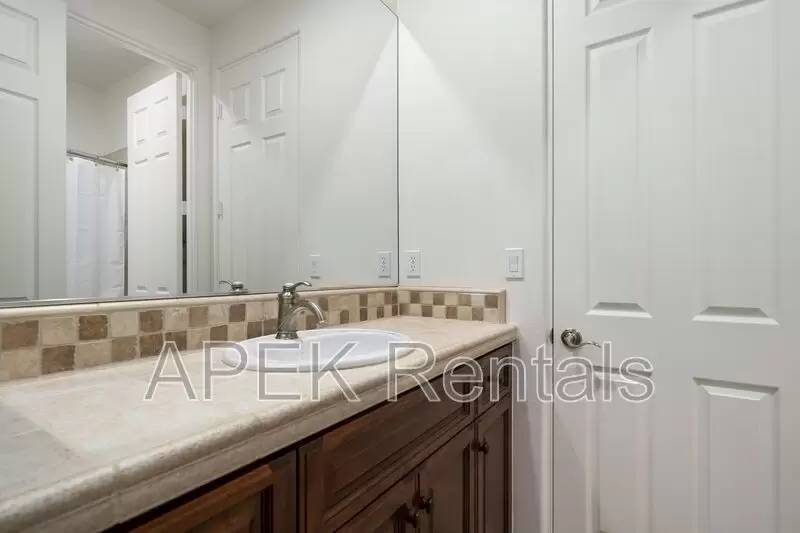 Property Image 81