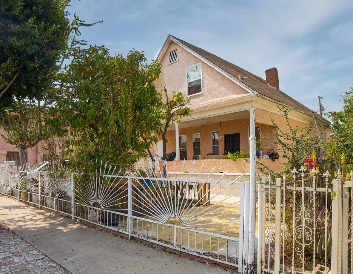Property Image 1