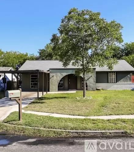 Property Image 1