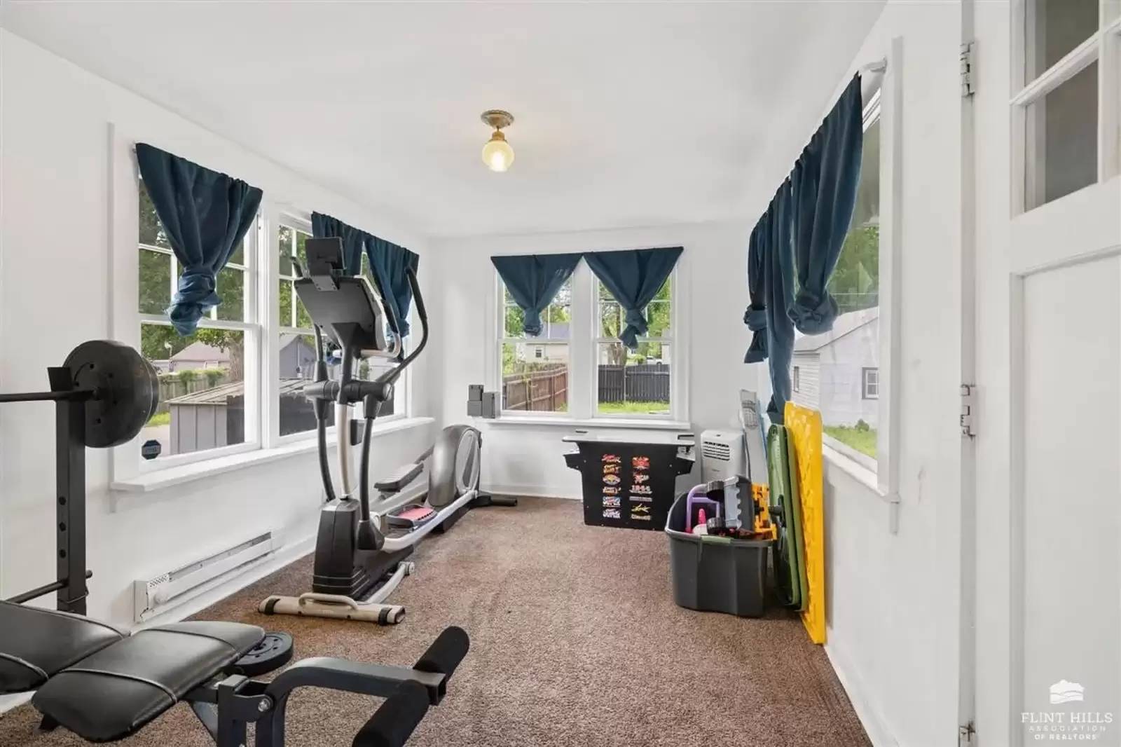 Property Image 6