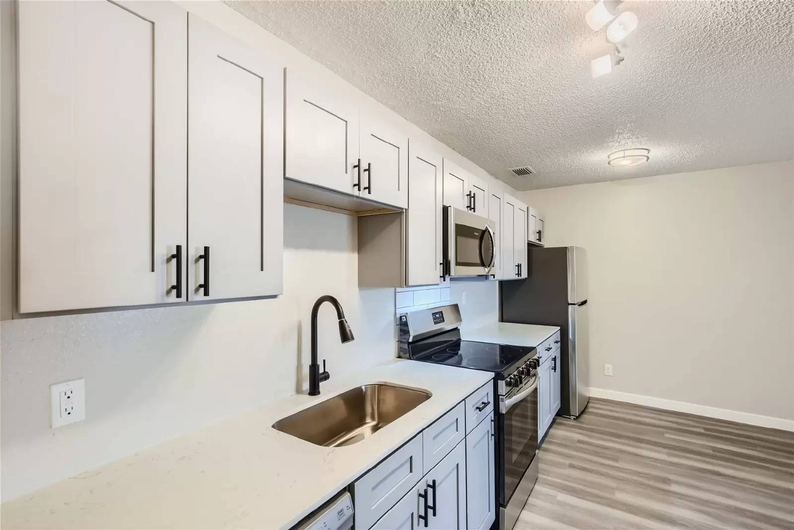 Property Image 74