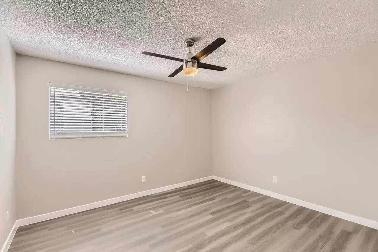 Property Image 116