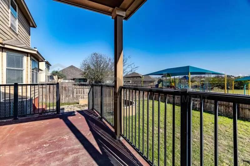 Property Image 36