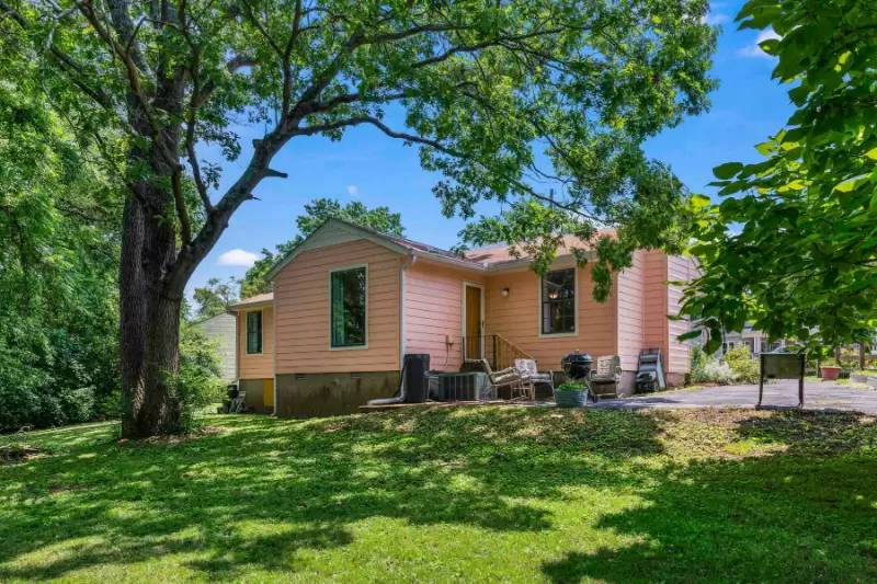 Property Image 7