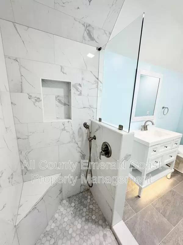 Property Image 77