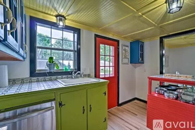 Property Image 9