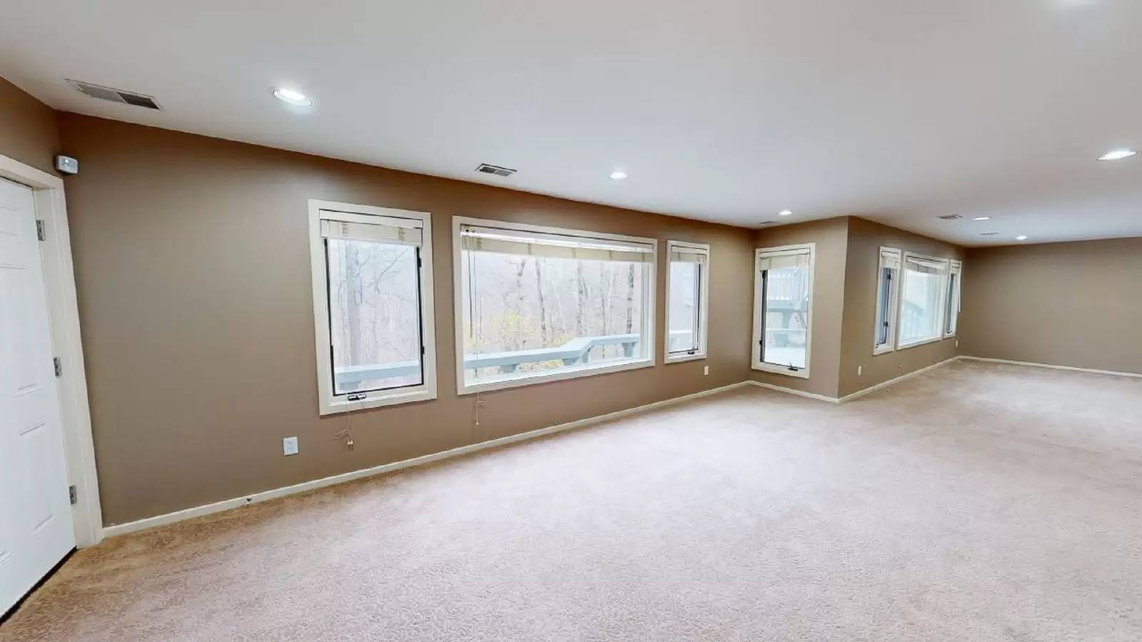 Property Image 76