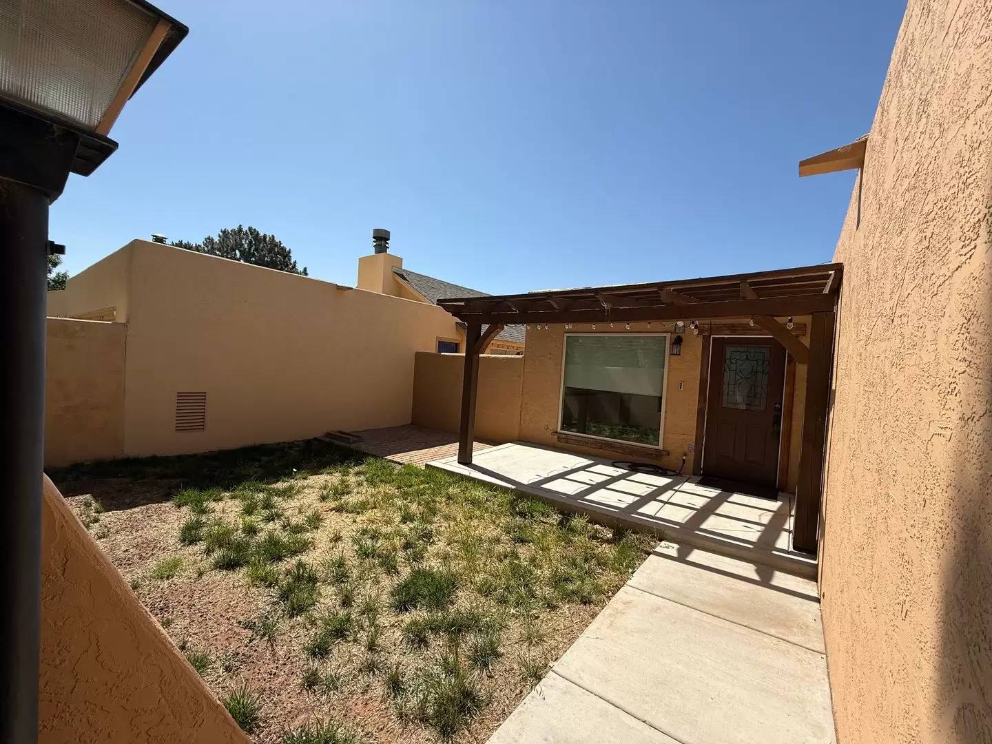 cover background