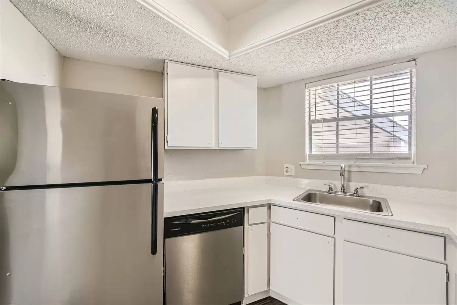 Property Image 135