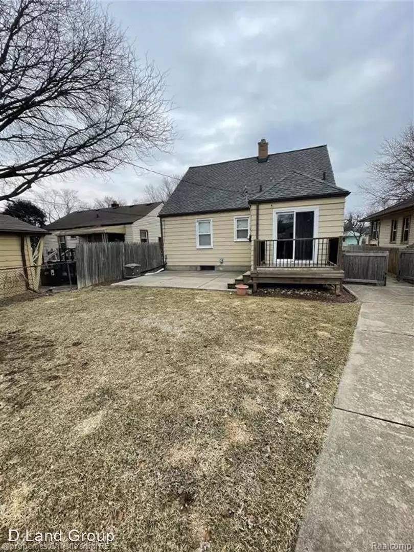 Property Image 12