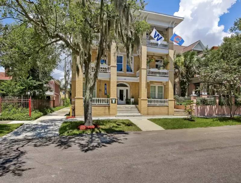 Property Image 1