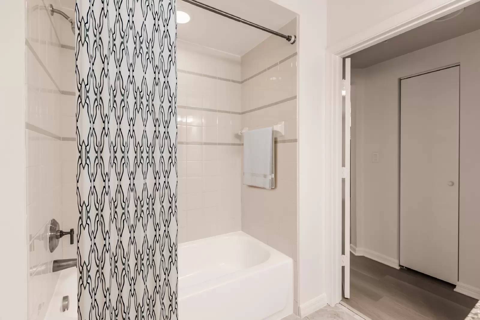 Property Image 108