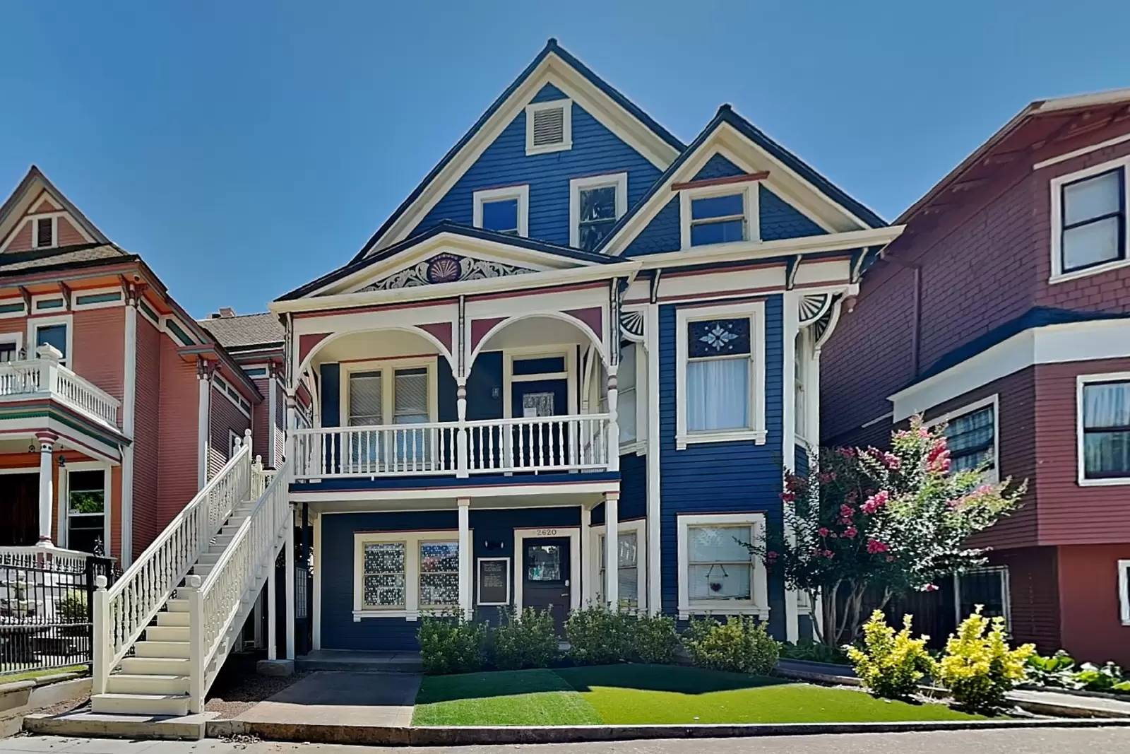 Property Image 1