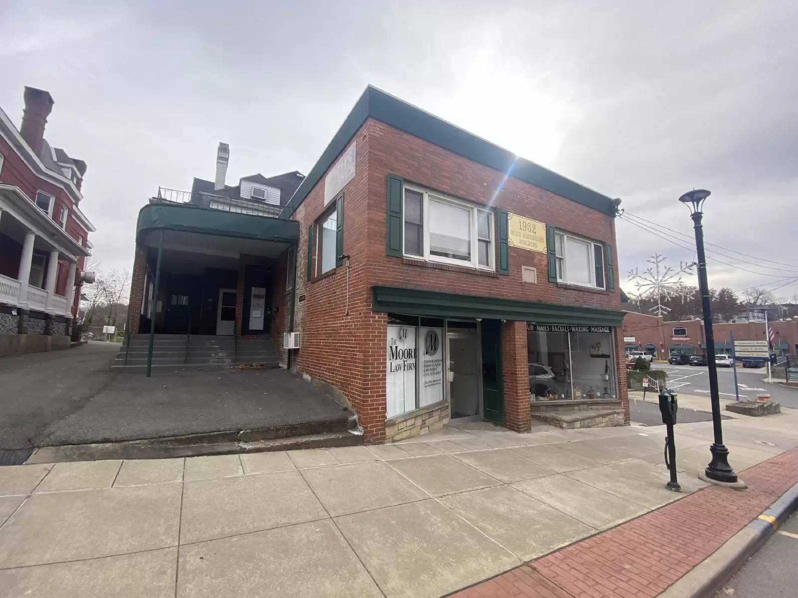 Property Image 1
